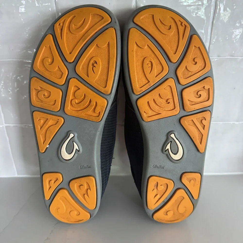 OluKai Nohea Mesh Loafers Mens Size 8 Charcoal Grey Orange Slip On Shoes